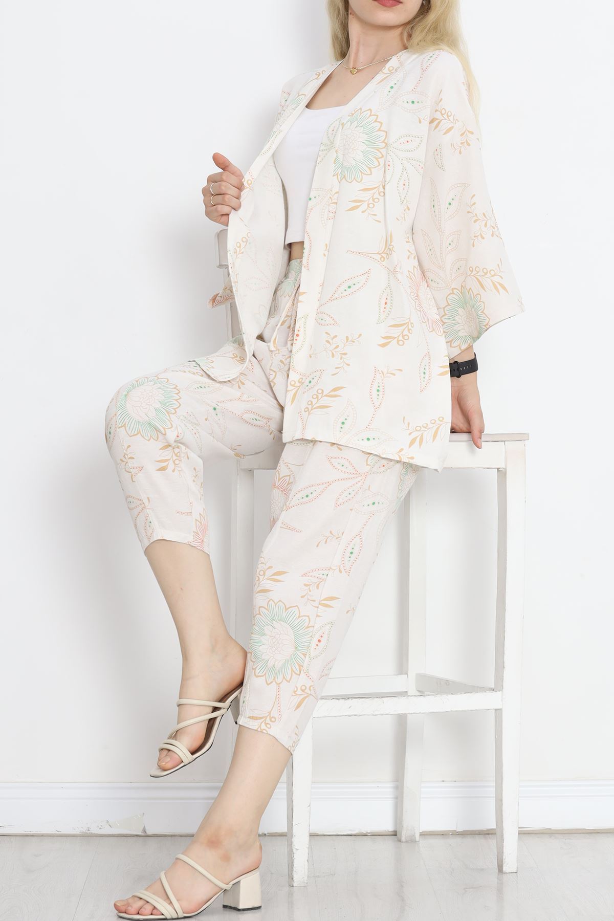 Kimono%20Takım%20Bejdesenli%20-%20152342.701.